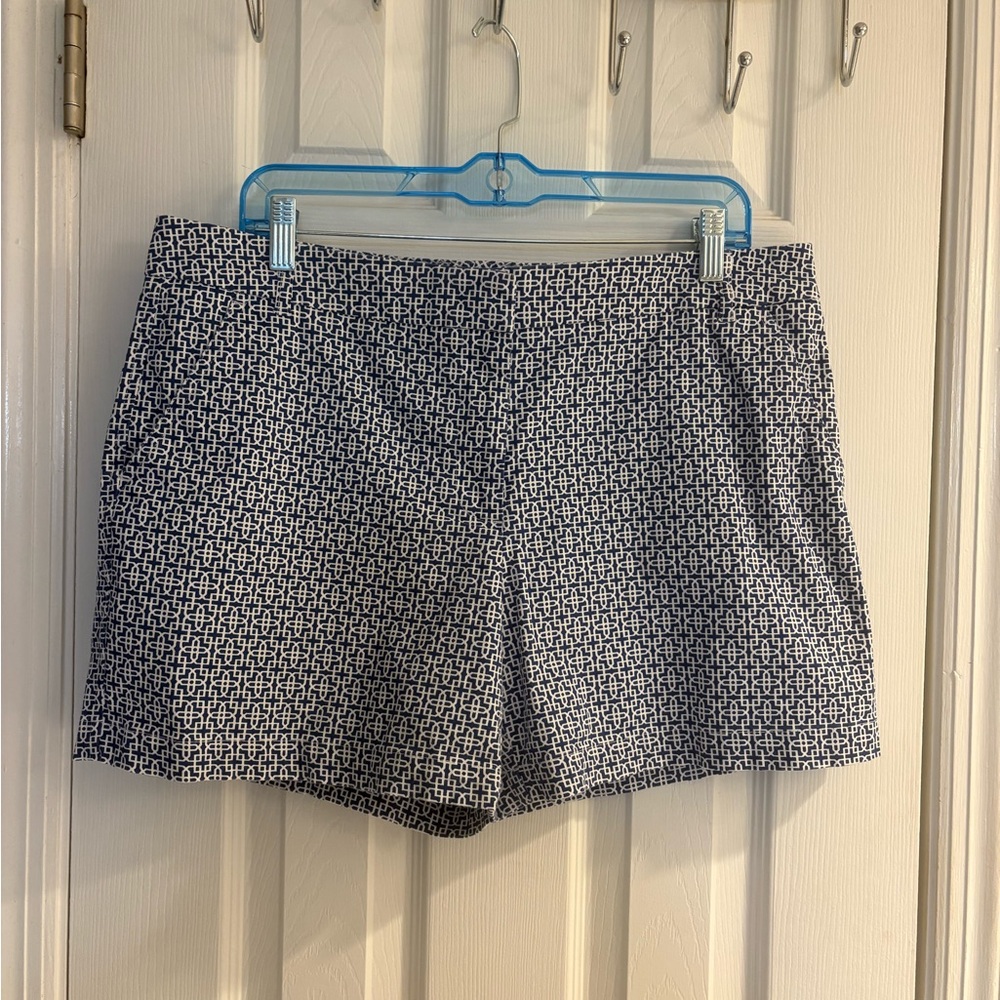 Counterparts blue pattern geometric shorts size 14.
